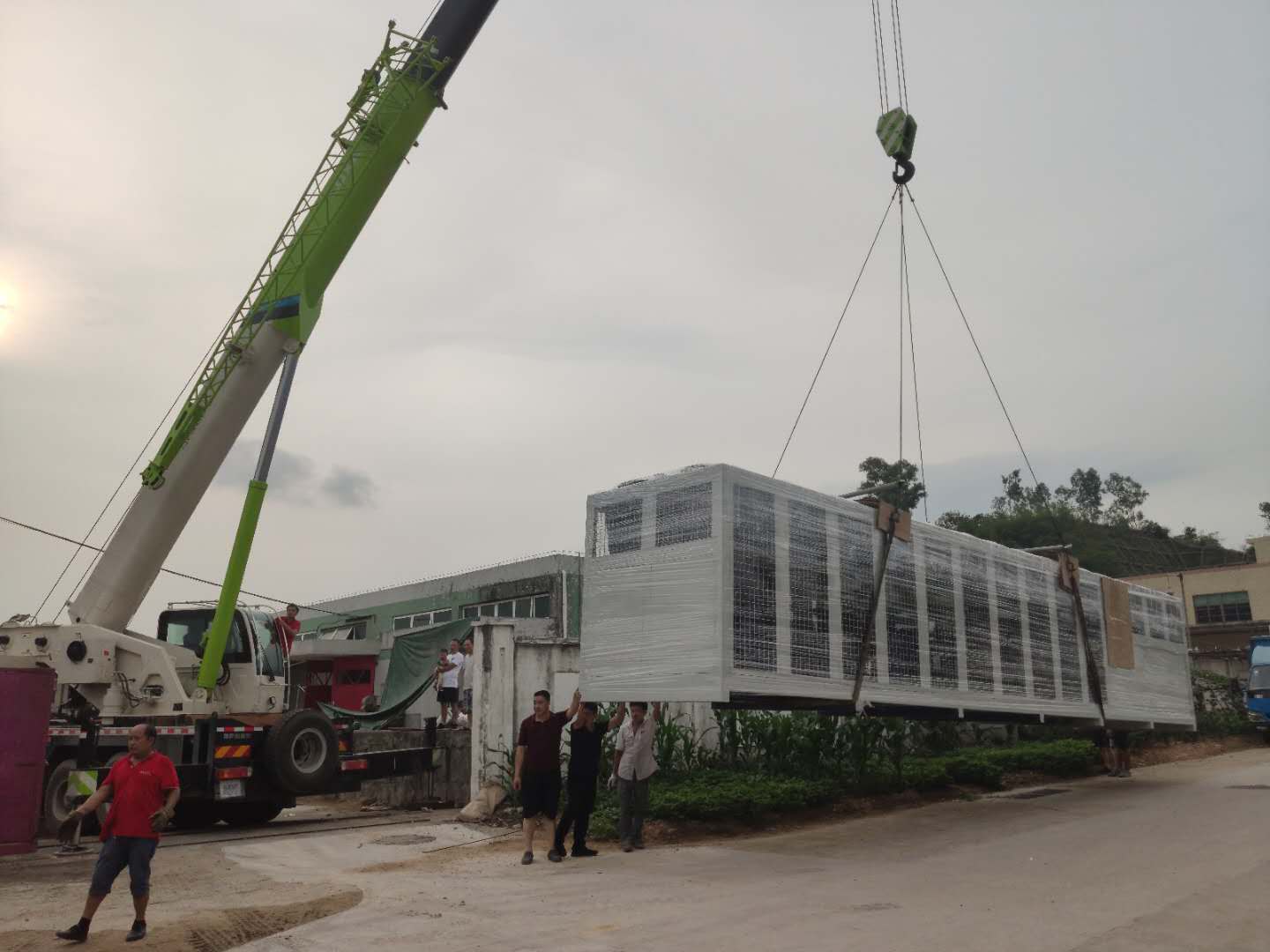 glycol chiller delivery
